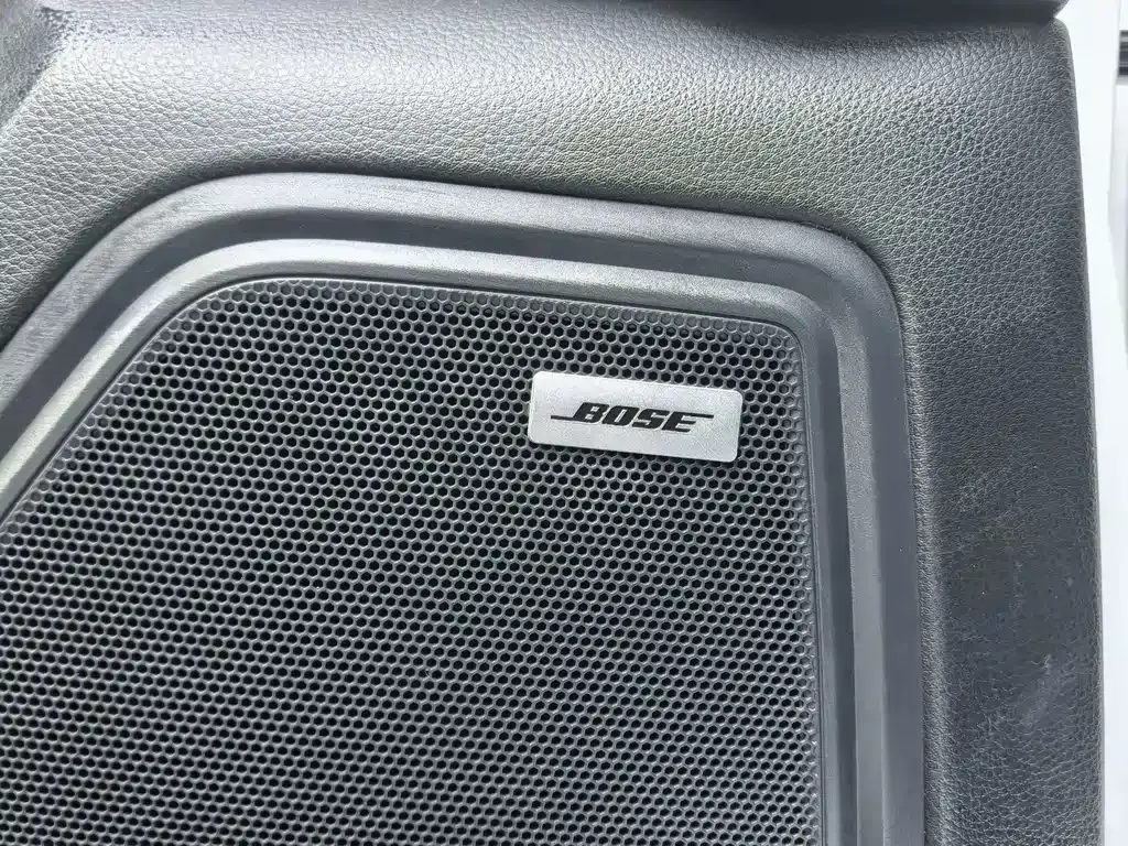 Porsche Macan — фото 9