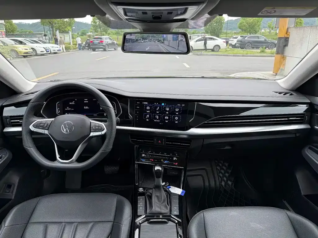 Volkswagen Passat — фото 2