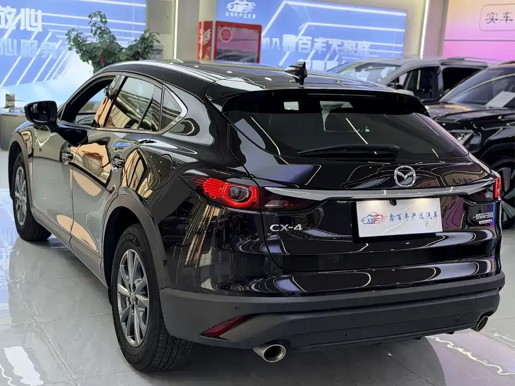 Mazda CX-4 — фото 5
