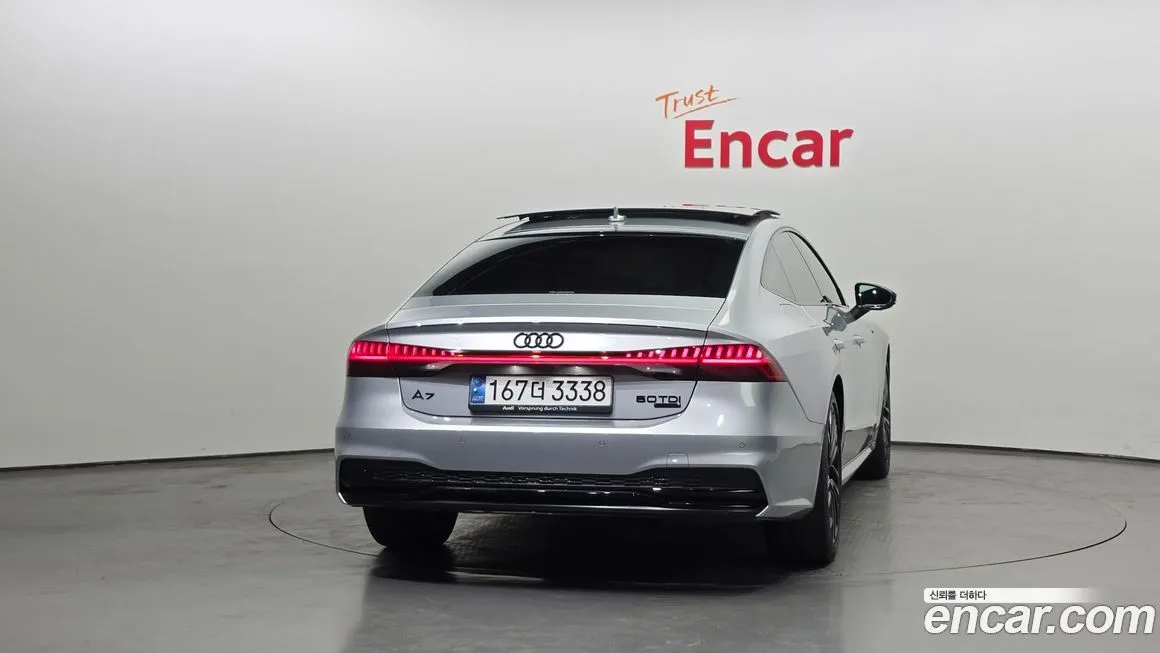 Audi A7 — фото 2