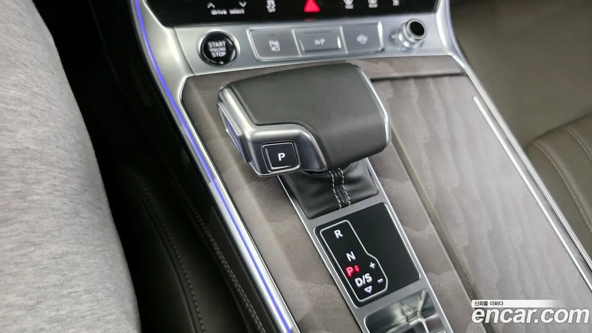 Audi A7 — фото 7
