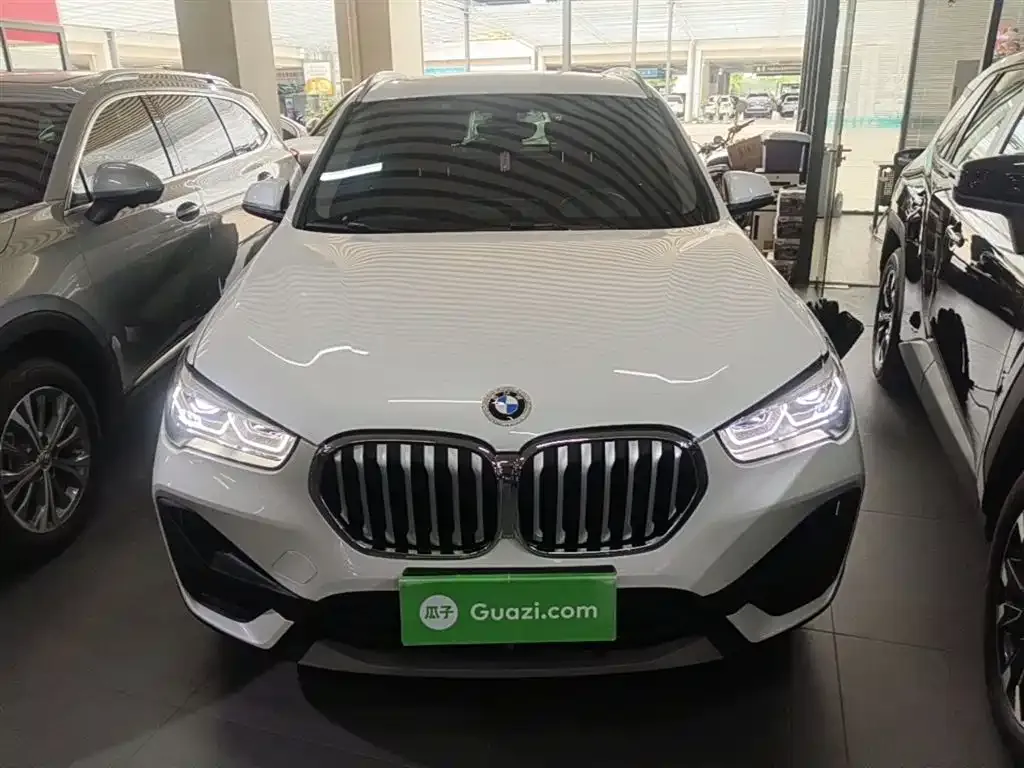 BMW X1 — фото 2