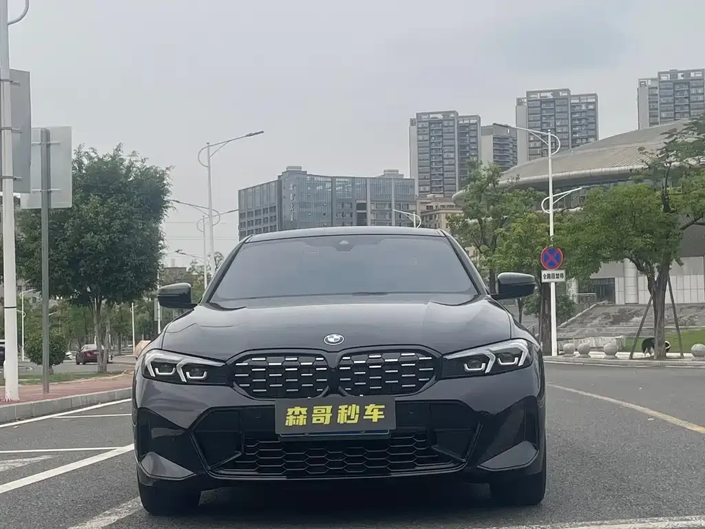 BMW 3 Series — фото 1