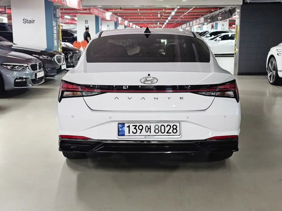 Hyundai AVANTE — фото 9