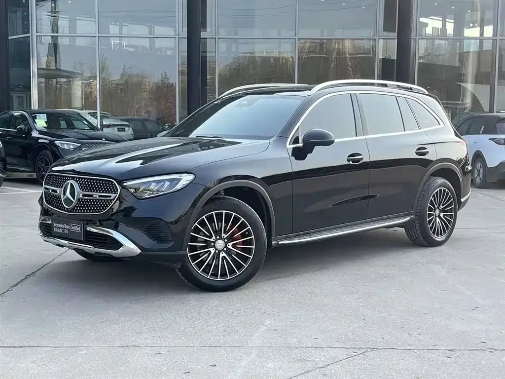 Mercedes-Benz GLC — фото 1