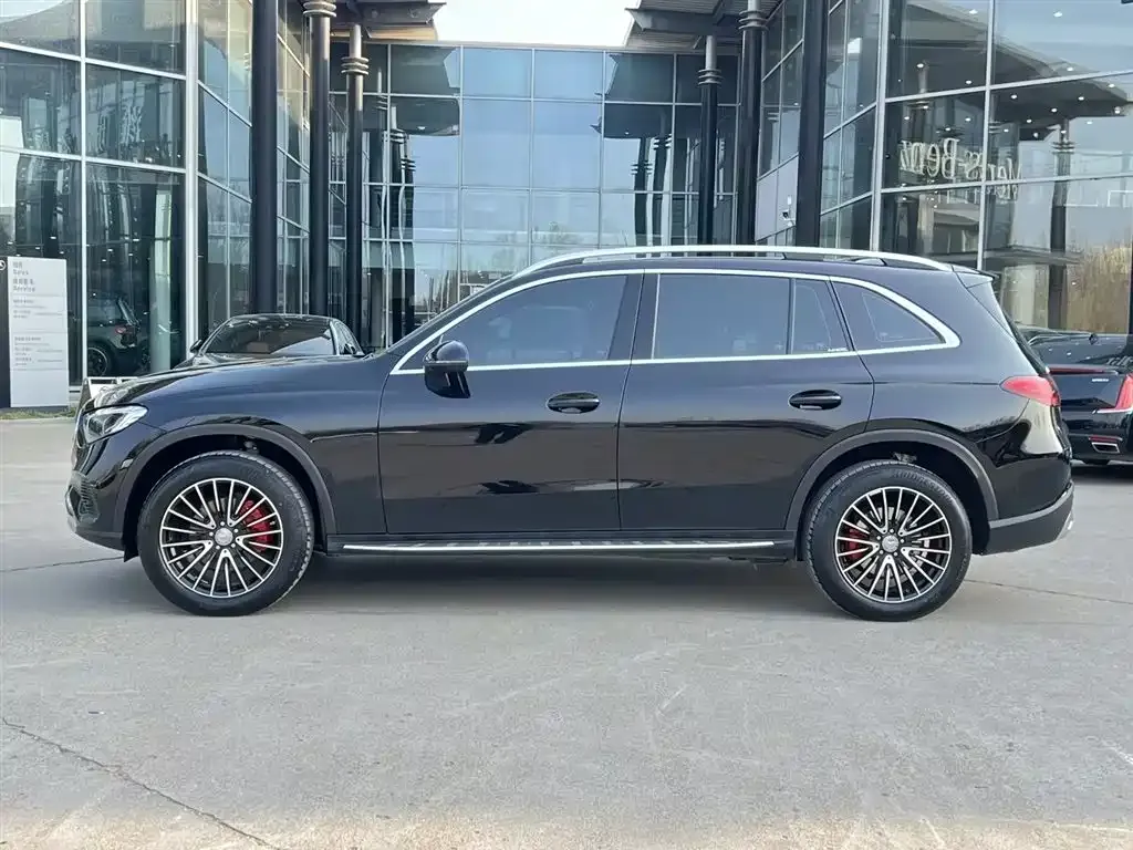 Mercedes-Benz GLC — фото 9