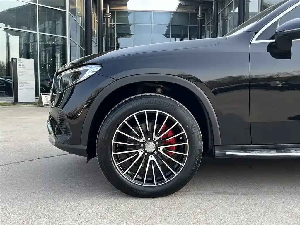 Mercedes-Benz GLC — фото 10