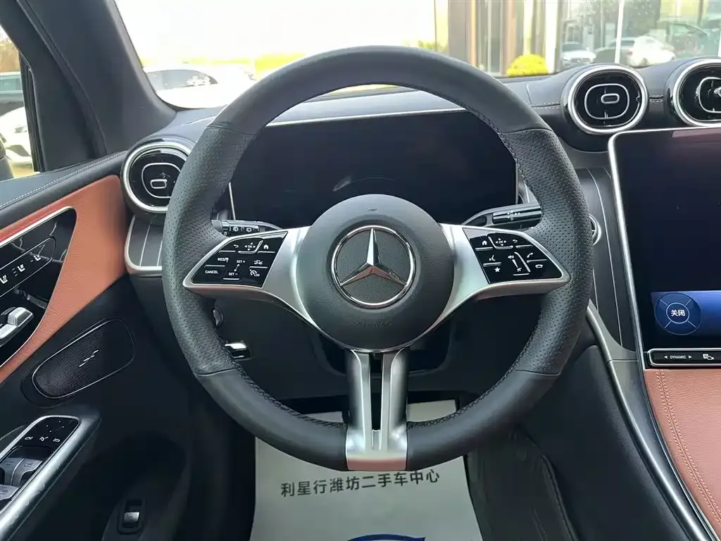 Mercedes-Benz GLC — фото 2