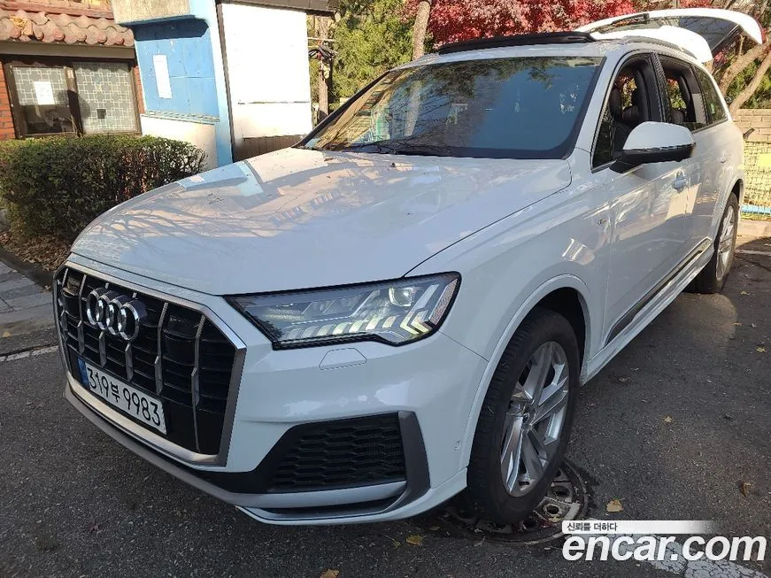 Audi Q7 2021 из KR, фото 8