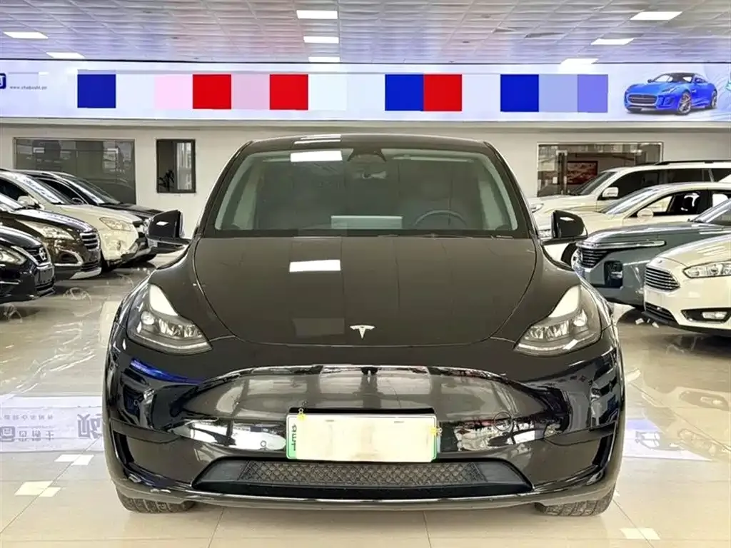 Tesla Model Y 2024 из CN, фото 3