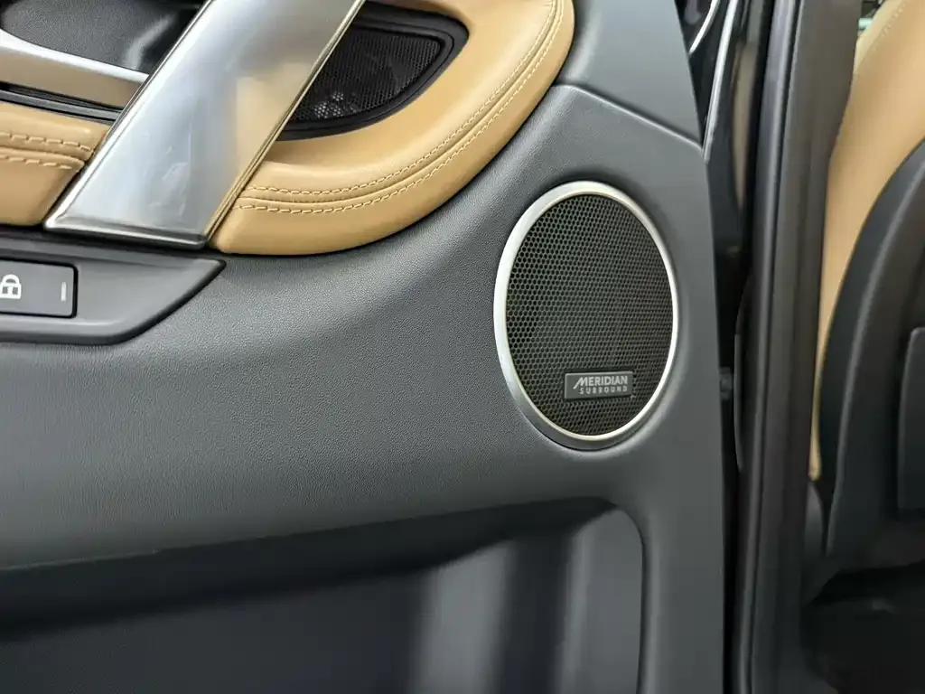 Land Rover Discovery Sport — фото 6