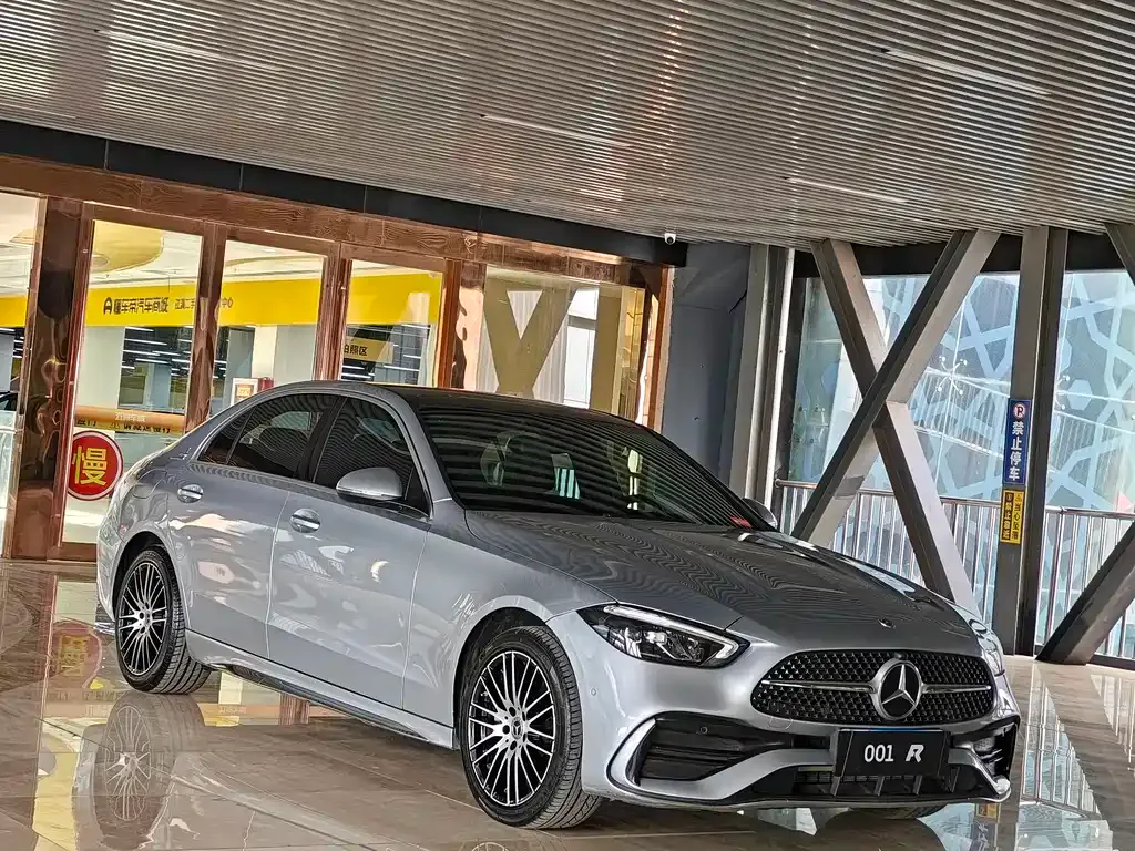 Mercedes-Benz C-Class — фото 10