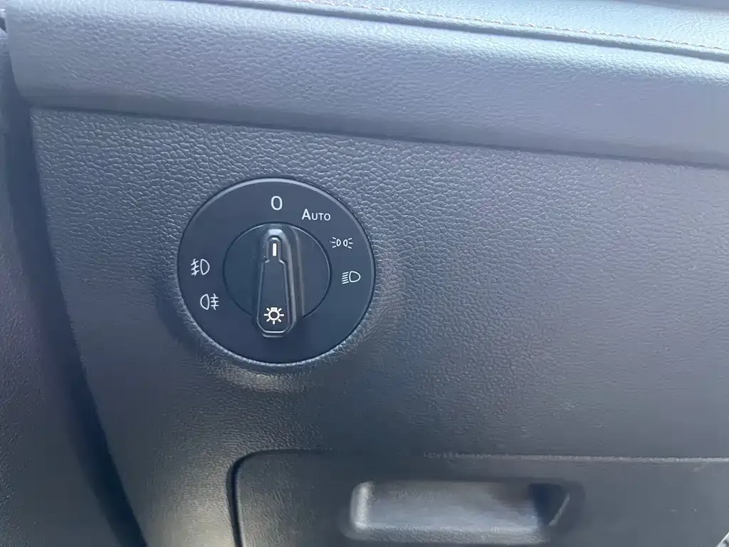Volkswagen Tharu — фото 6
