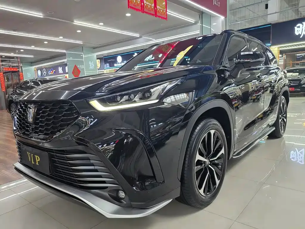 Toyota Crown Kluger