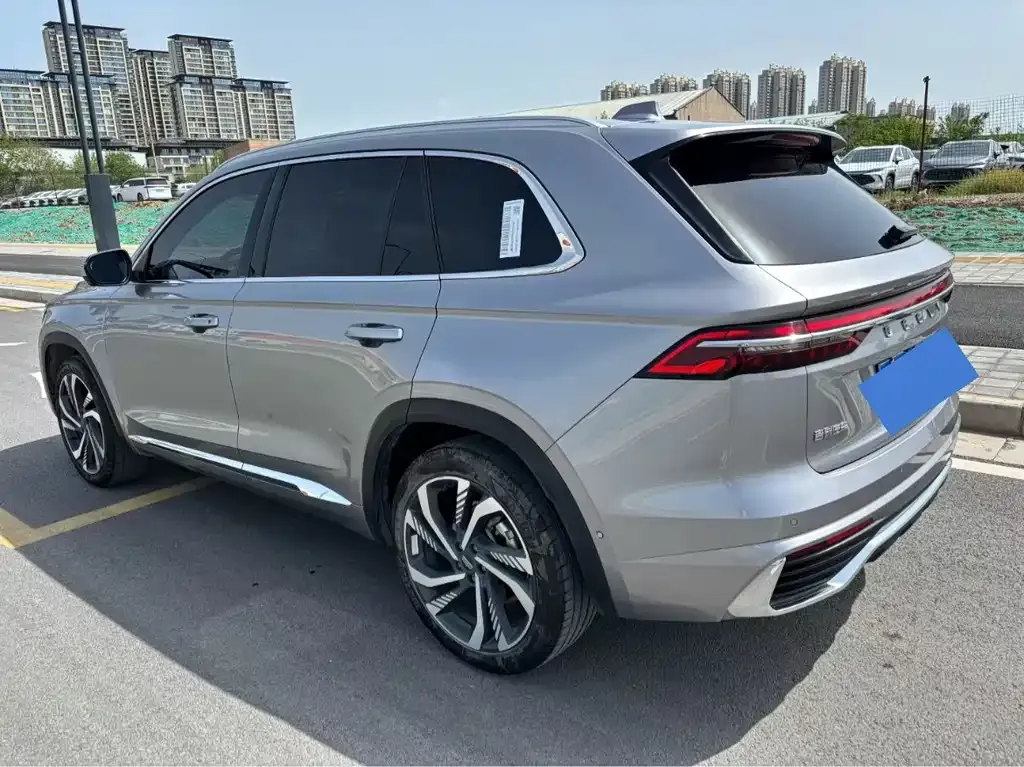 Geely Xingyue L — фото 9