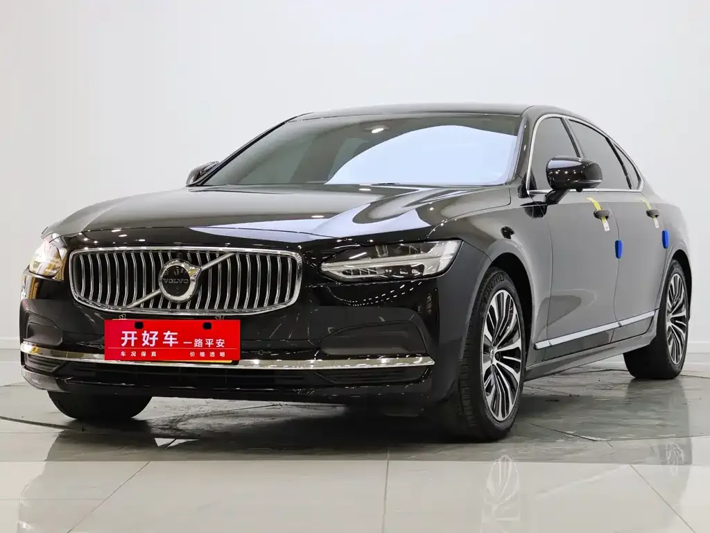 Volvo S90 — фото 1