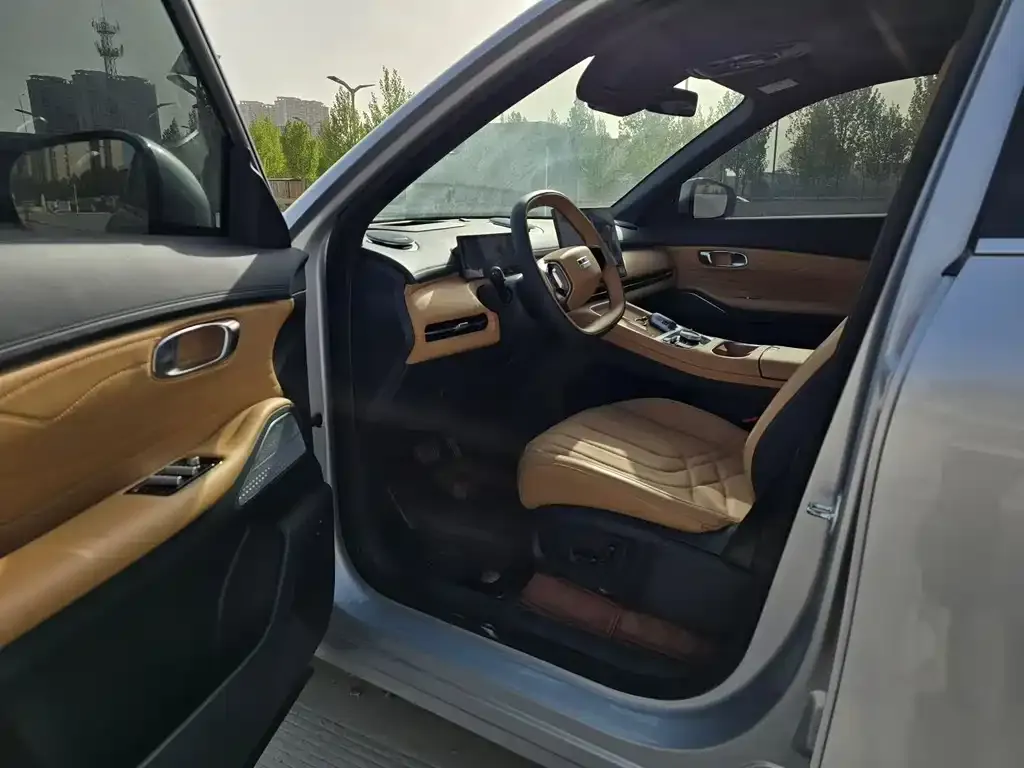 Geely Galaxy Xingjian 7 2025 из CN, фото 8