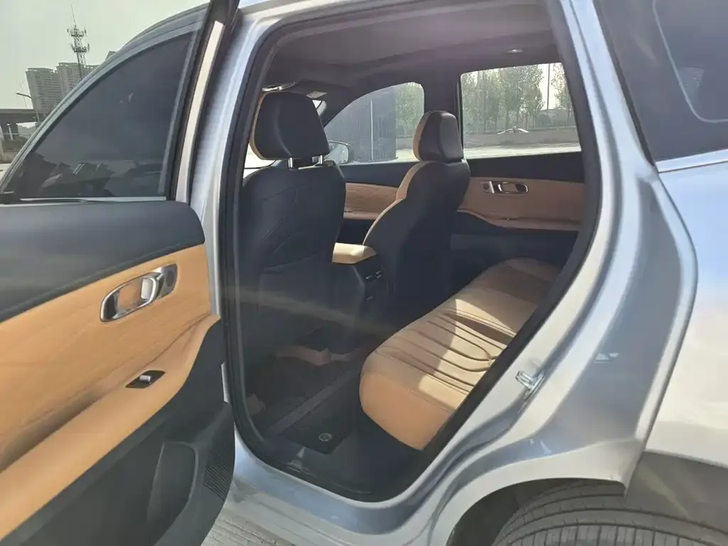 Geely Galaxy Xingjian 7 2025 из CN, фото 5