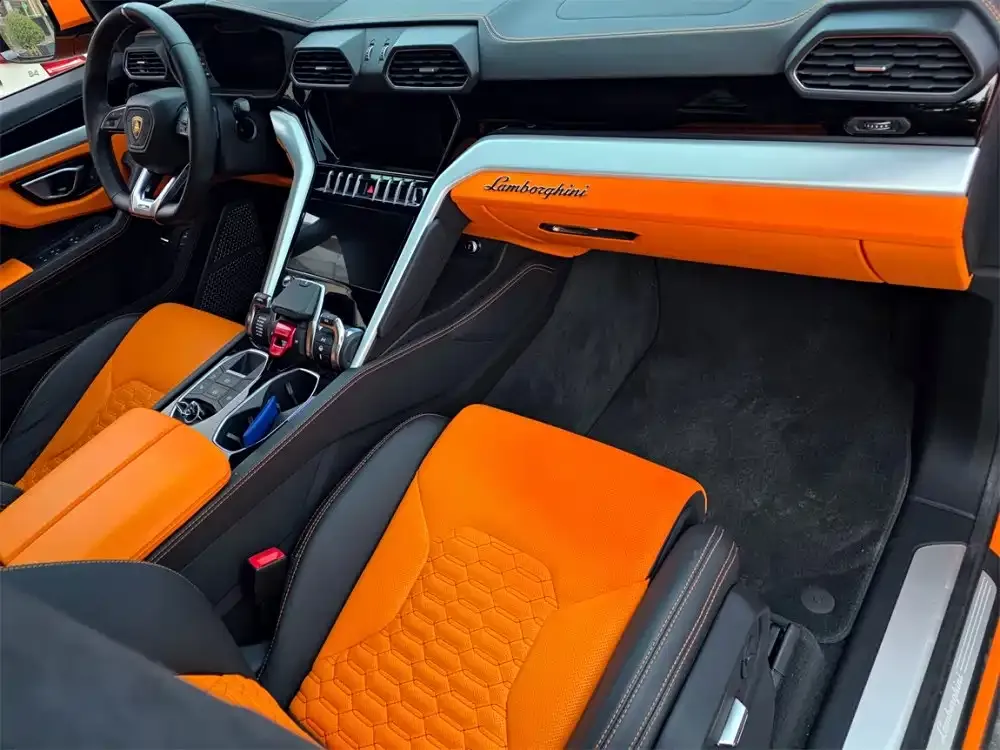 Lamborghini Urus — фото 3
