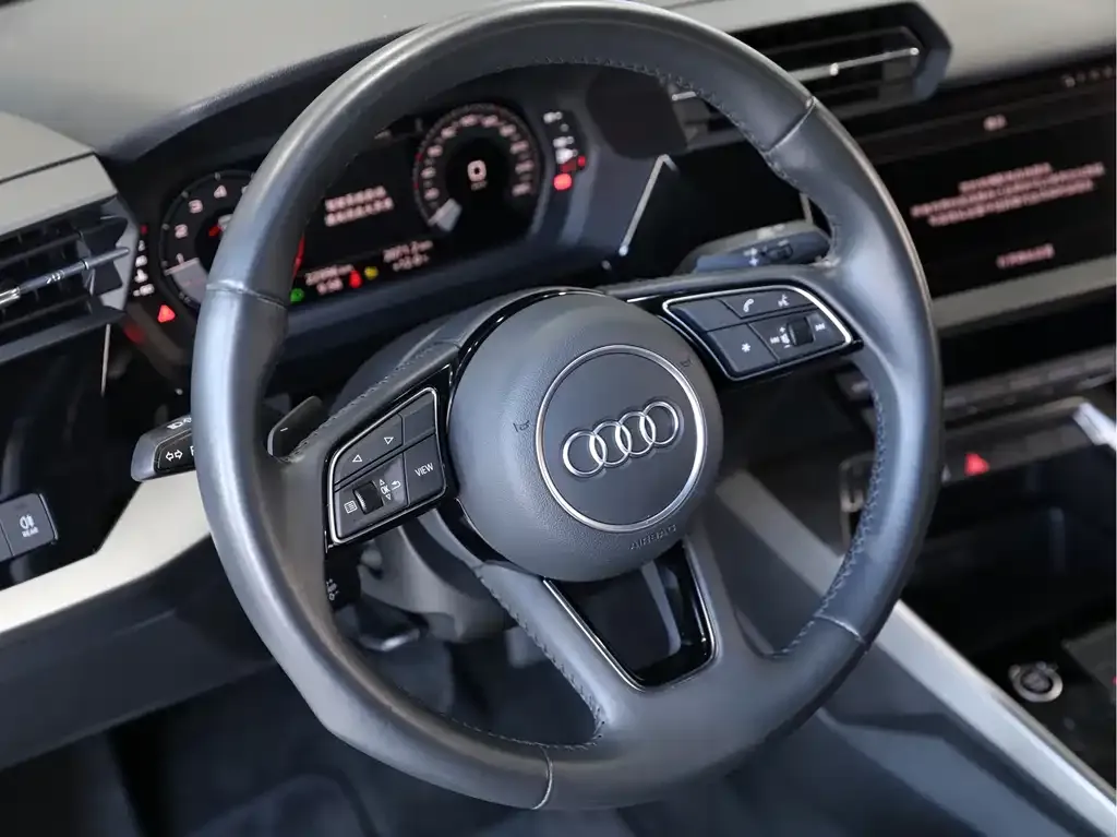 Audi A3 — фото 3