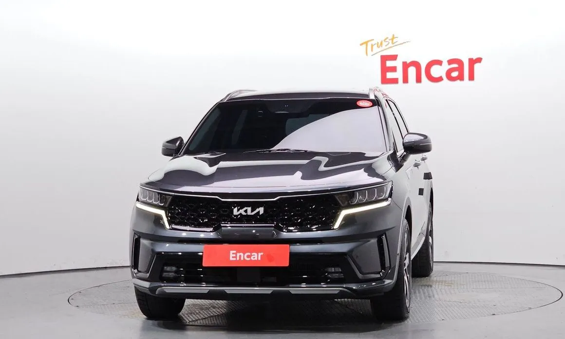Kia Sorento 2023 из KR, фото 2