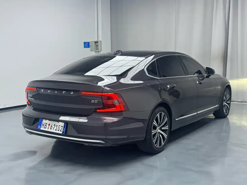 Volvo S90 — фото 6