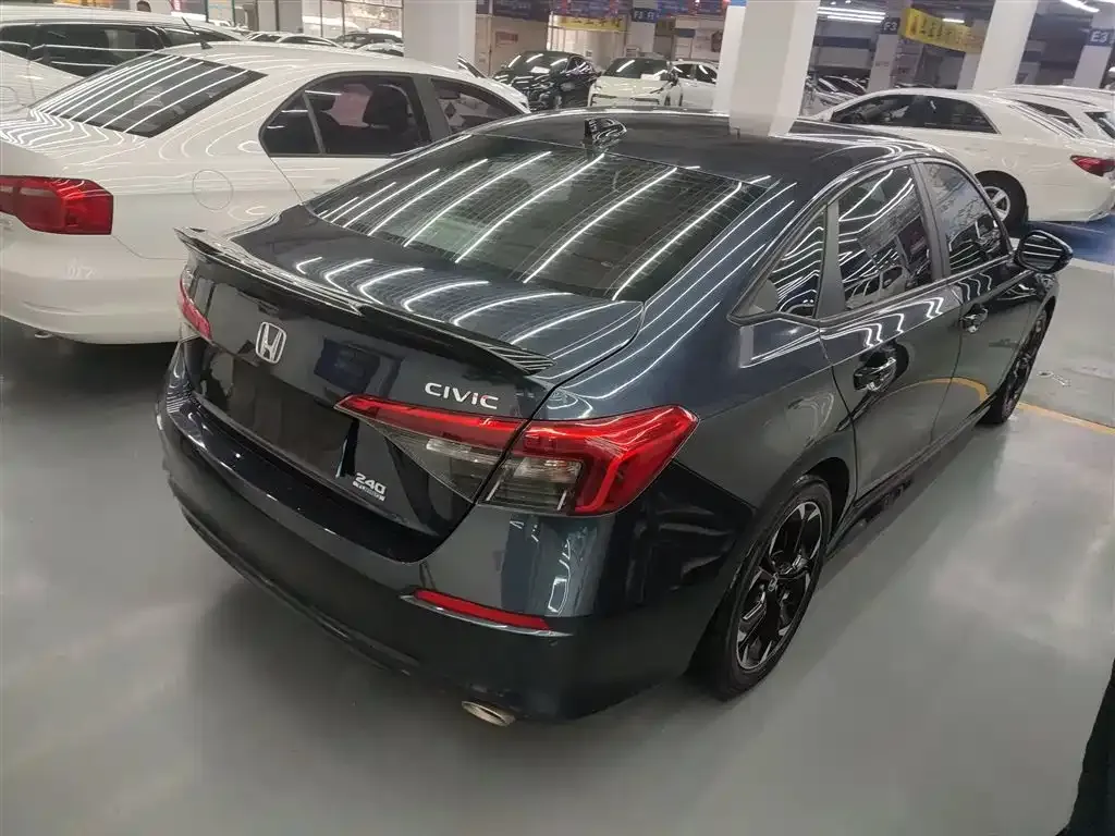 Honda Civic — фото 9