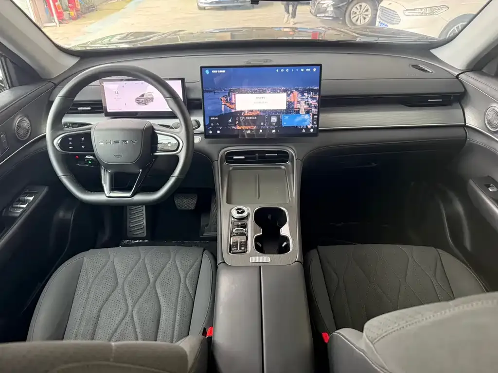 Chery Tiggo 8 PLUS — фото 5