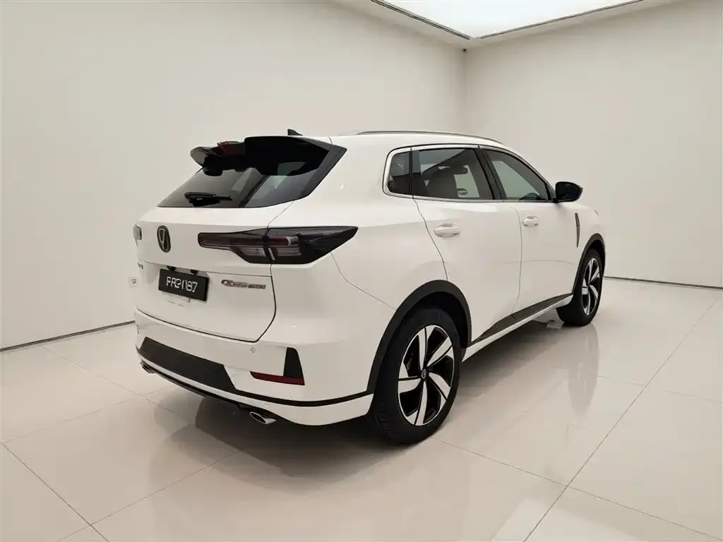 Changan CS55PLUS — фото 4