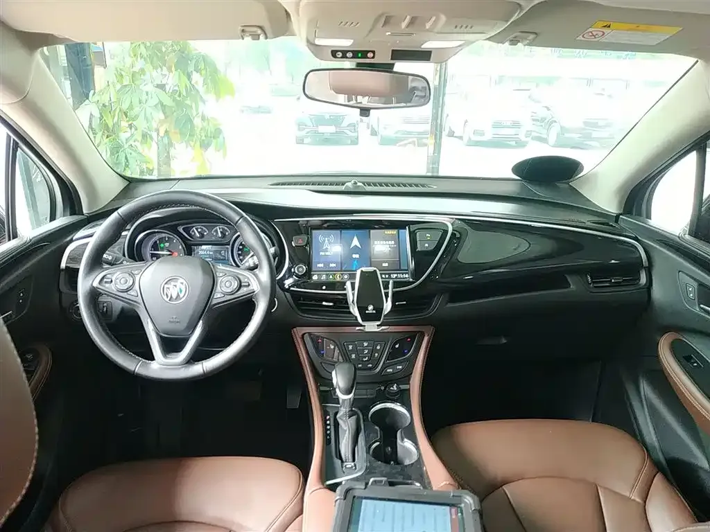 Buick Envision Plus — фото 5