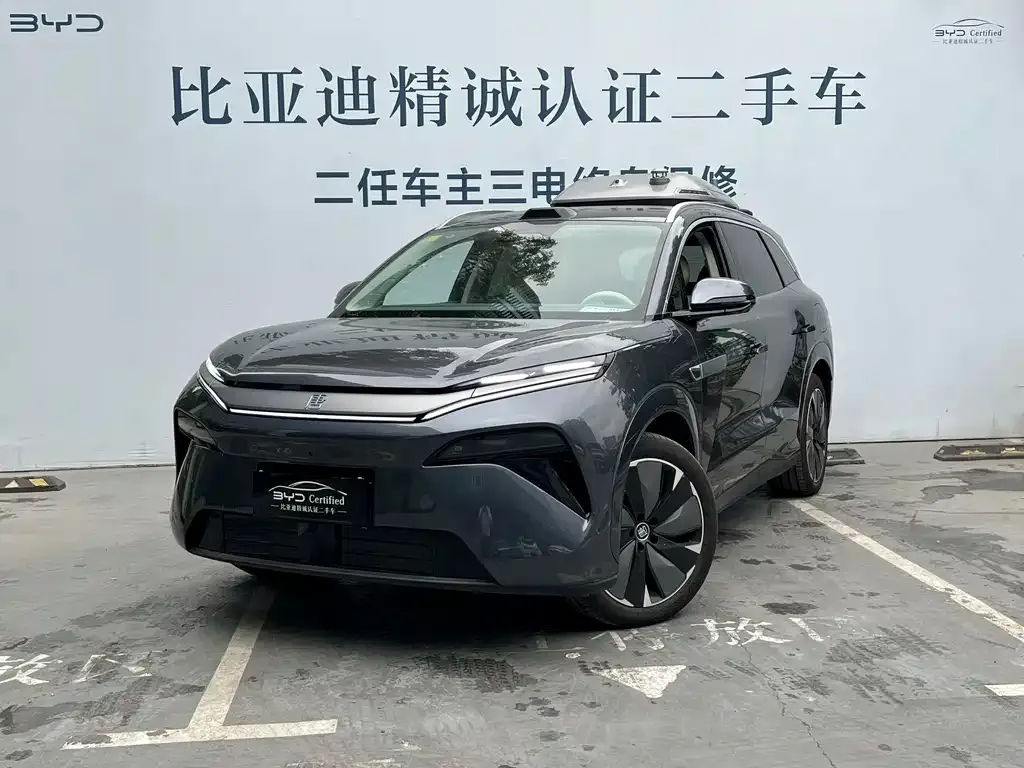 BYD Tang L