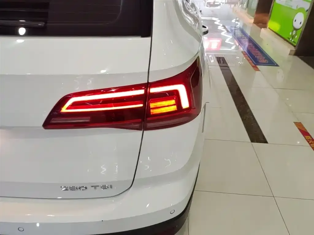 Volkswagen Tharu 2022 из CN, фото 6