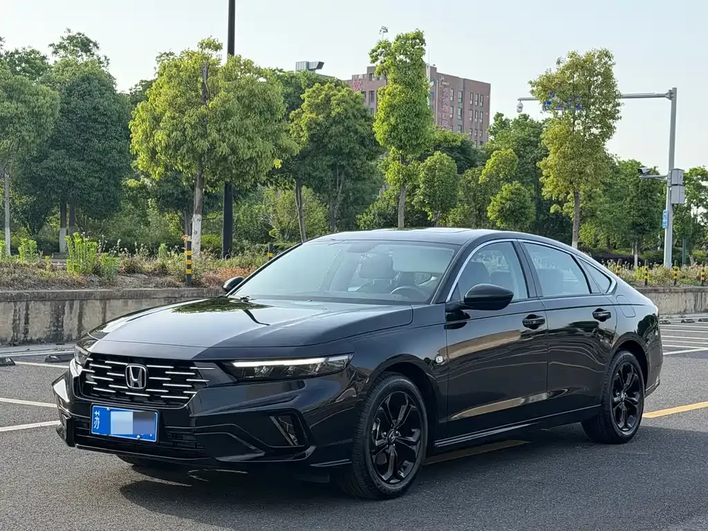 Honda Accord — фото 5