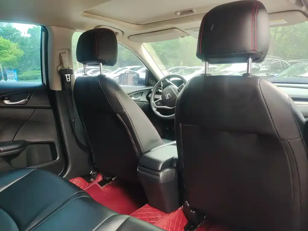 Honda Civic — фото 2
