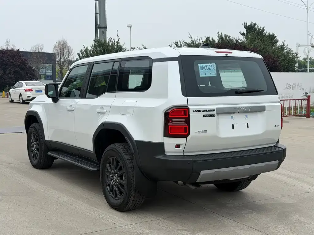 Toyota Prado 2026 из CN, фото 7