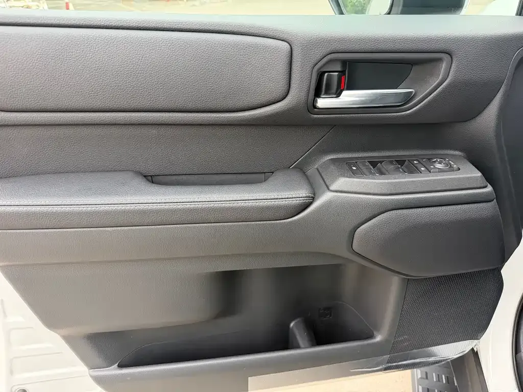 Toyota Prado 2026 из CN, фото 6