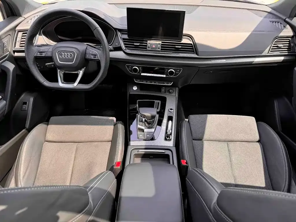 Audi Q5L Sportback 2021 из CN, фото 10