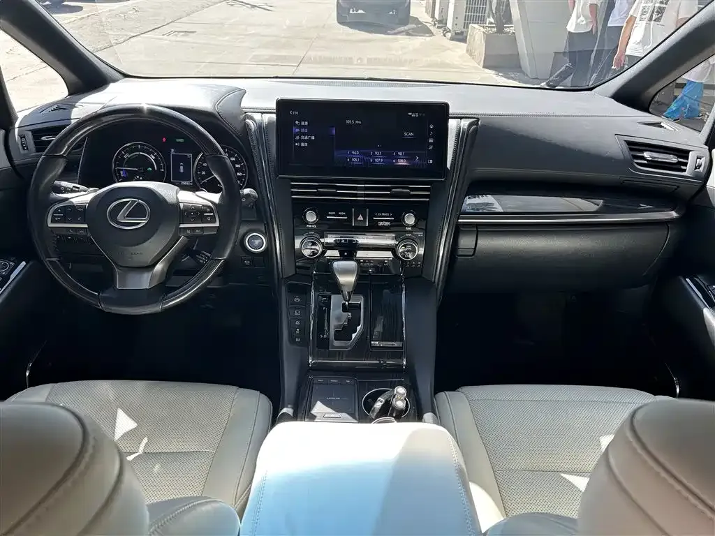Lexus LM 2022 из CN, фото 4