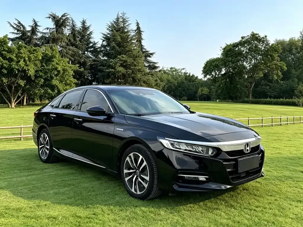 Honda Accord — фото 7