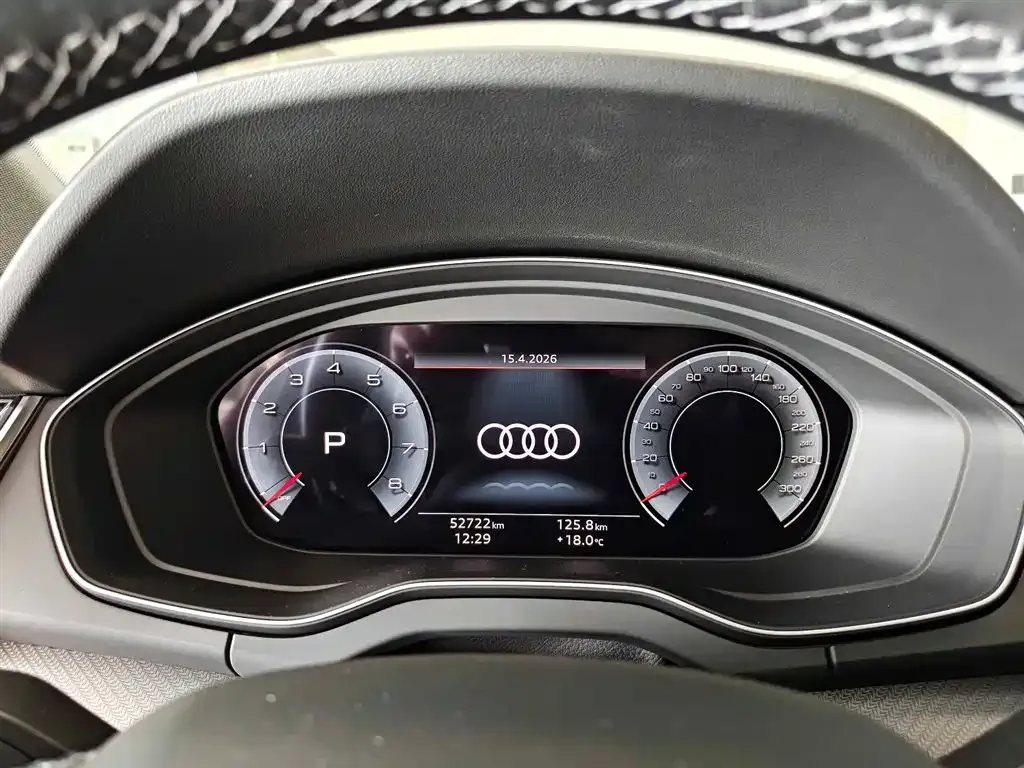 Audi Q5L — фото 4