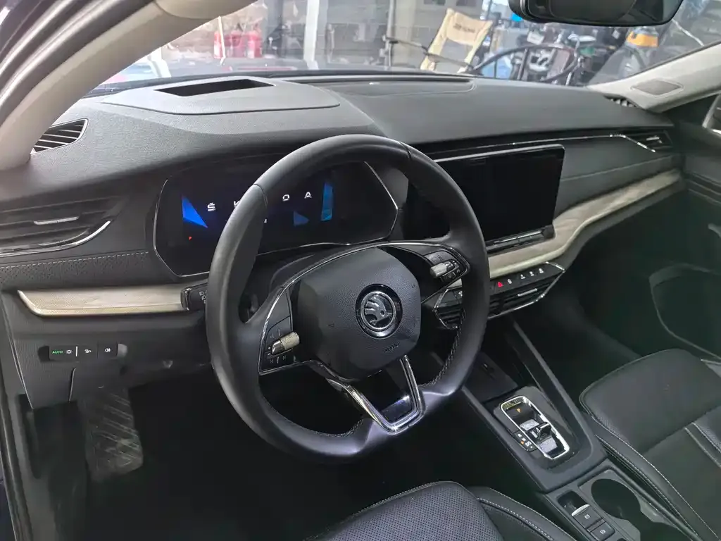 Skoda Octavia — фото 3