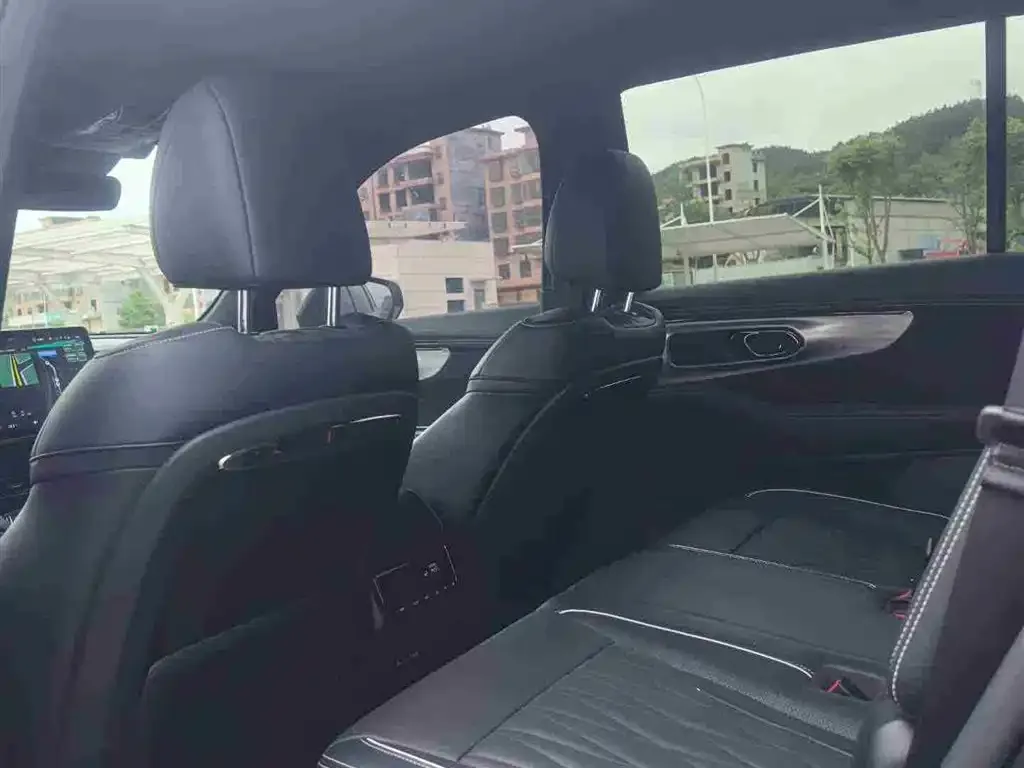 GAC Motor Trumpchi GS8 — фото 7
