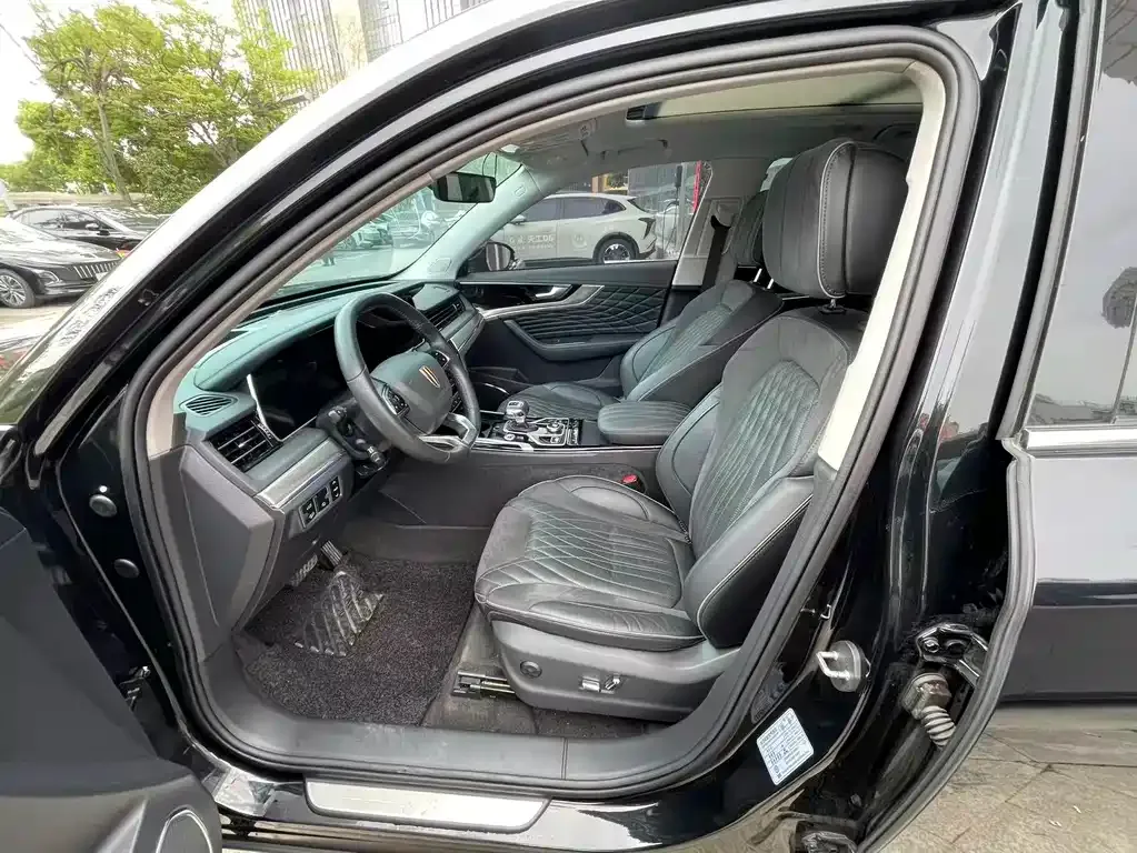 Hongqi HS5 2023 из CN, фото 8