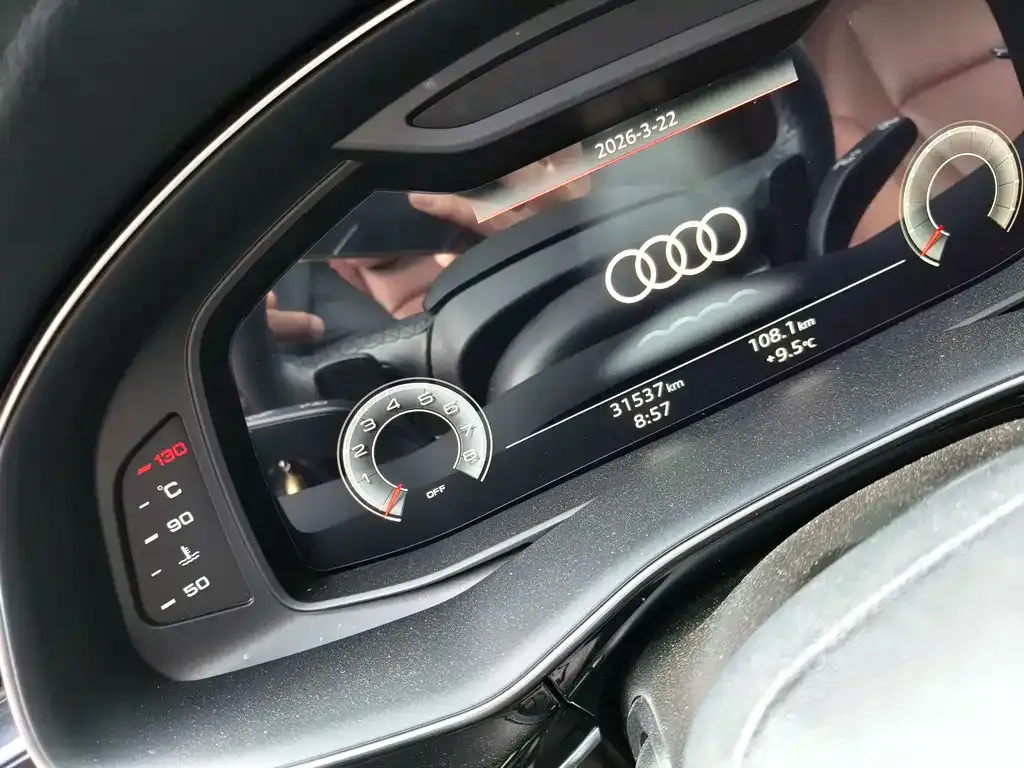 Audi Q7 — фото 2