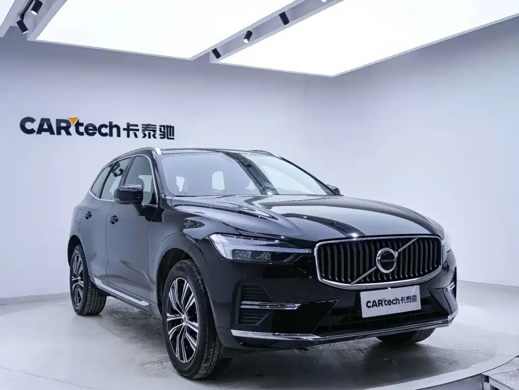 Volvo XC60 — фото 4
