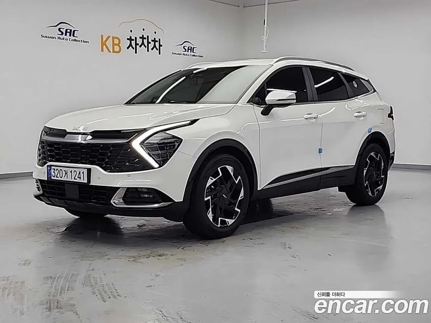 Kia Sportage — фото 1
