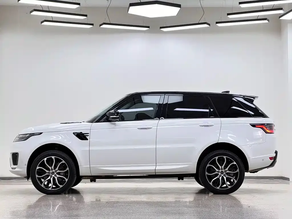 Land Rover Sport — фото 3