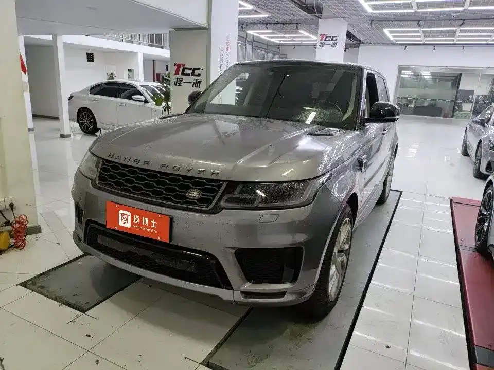 Land Rover Sport