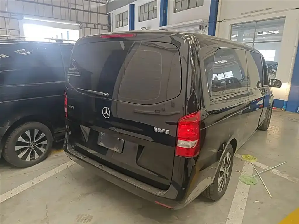 Mercedes-Benz Vito — фото 5