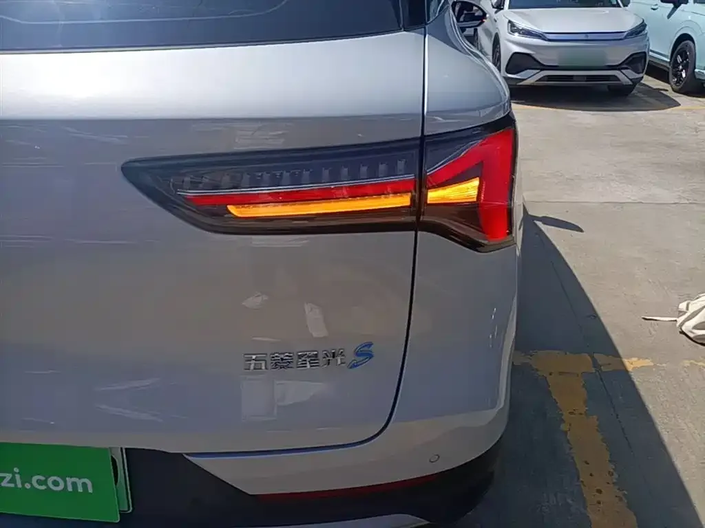 Wuling Xingguang S 2025 из CN, фото 2
